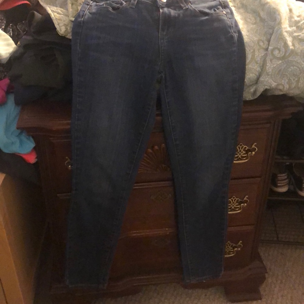 Jeans - Picture 2 of 2